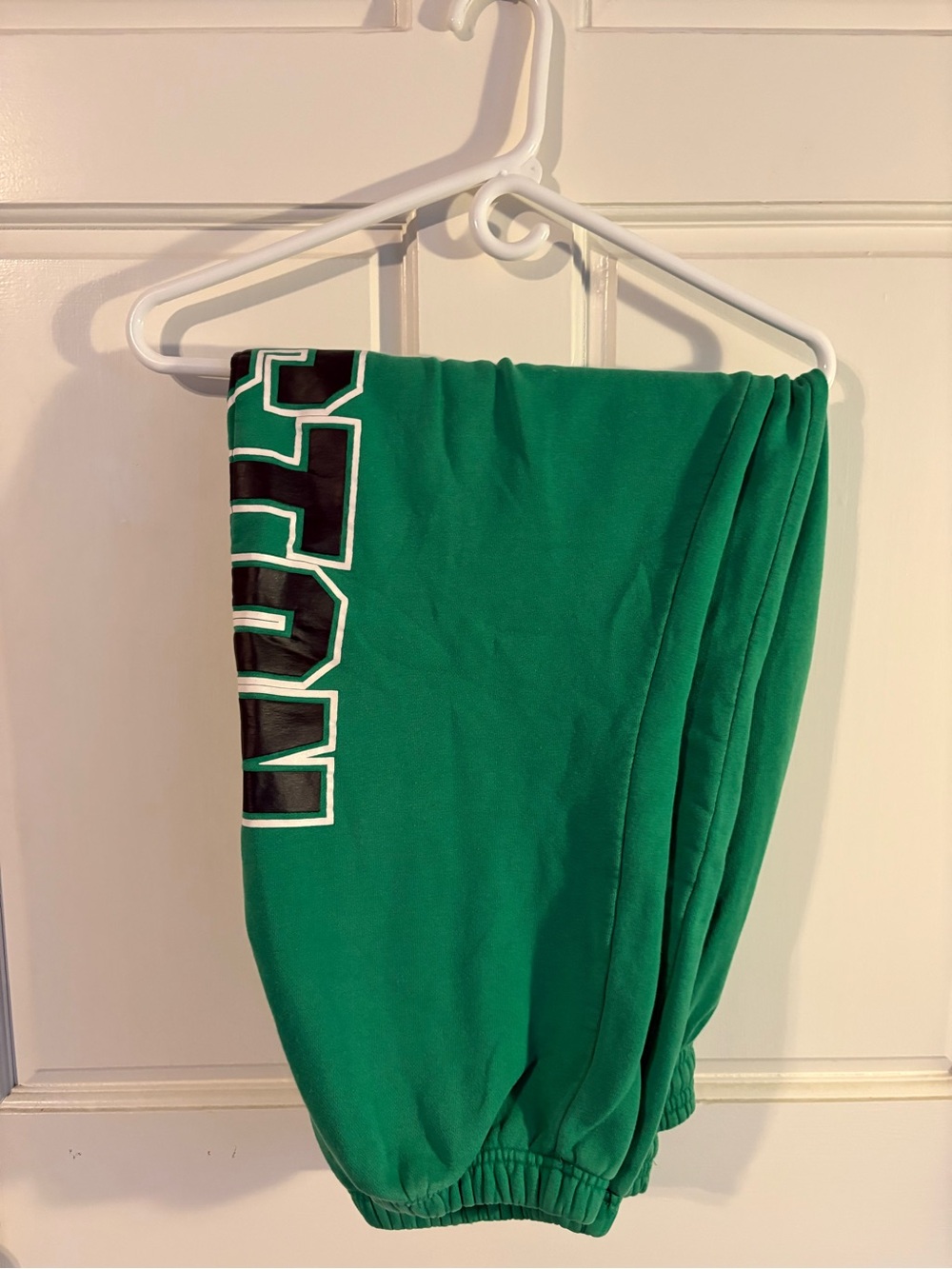PINK Victoria's Secret Green NBA Fleece Sweatpants - Picture 4 of 6